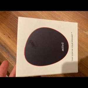 Activbody Activ5 Tiny Gym In Your Pocket & Stand used one time